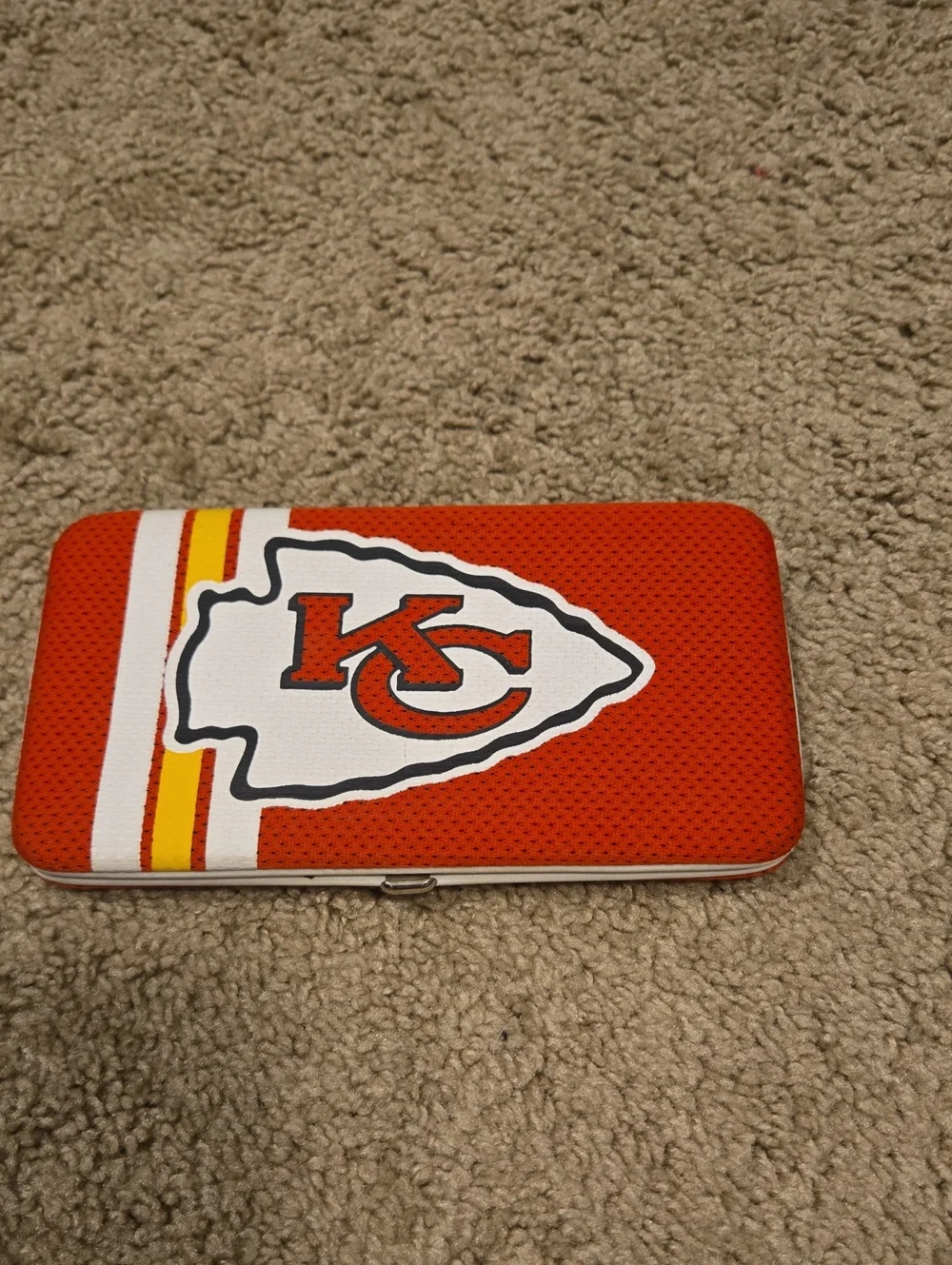 Kansas City Chiefs Red Wallet with Team Arrowhead Logo